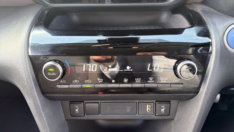 Toyota Yaris Cross 1.5 Hybrid Excel 5dr CVT Hybrid Estate